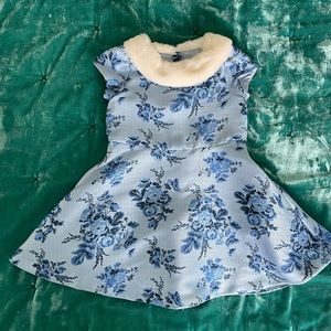 Janie & Jack Blue Floral dress with Faux Fur Collar 2T, 5, 10